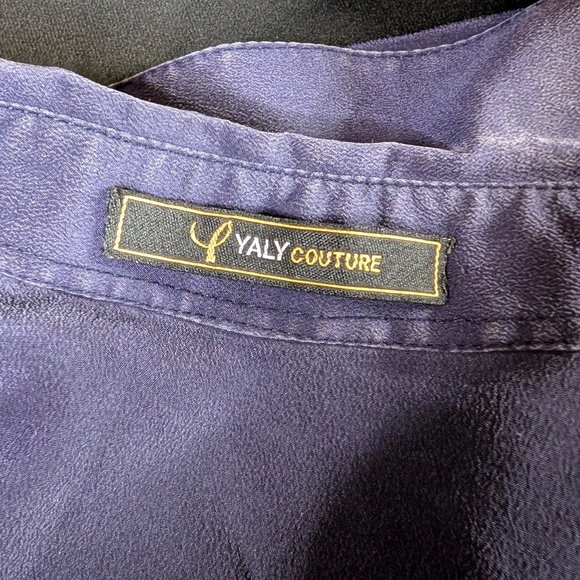 Yaly Couture 100% Silk Blouse – Elegant & Timeless - Picture 3 of 4